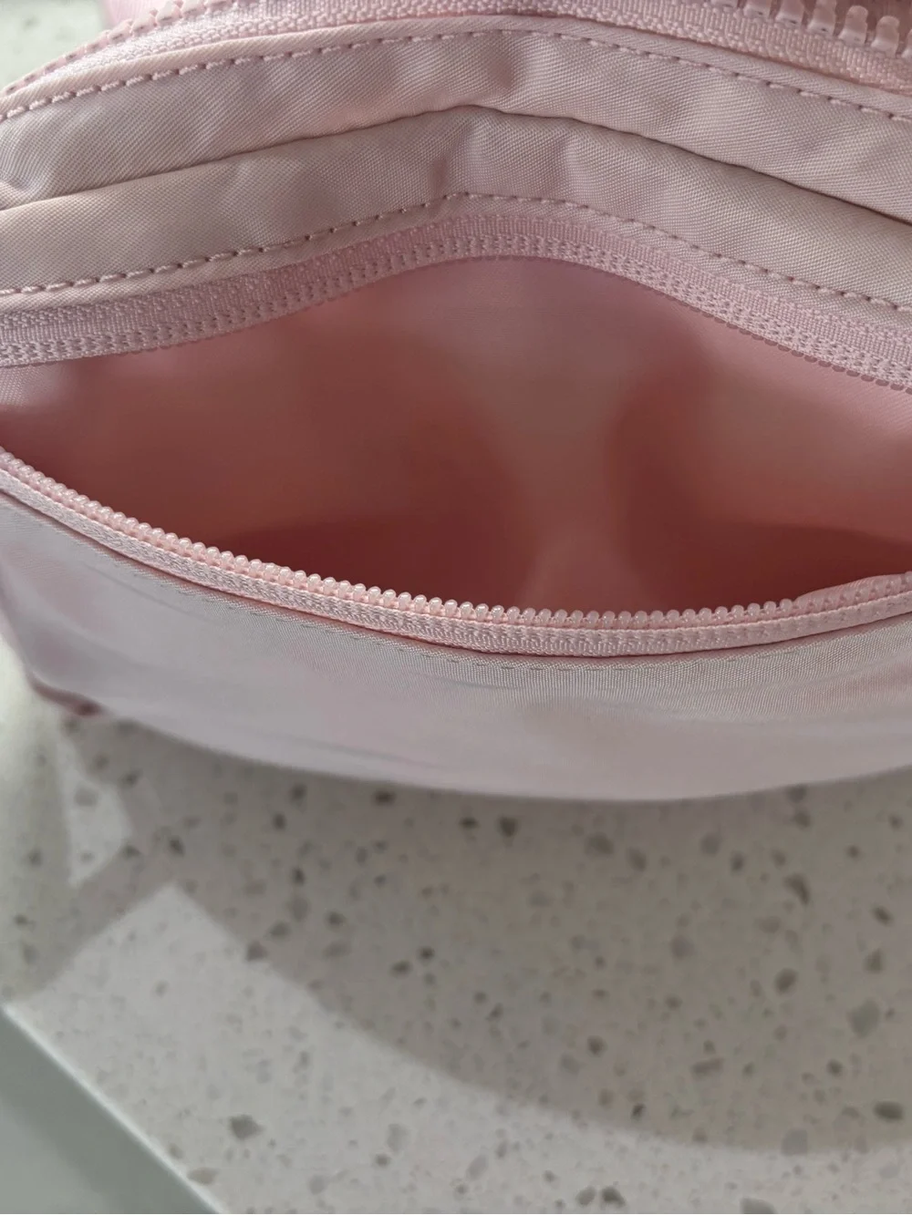 Lululemon Light Pink 1L Everywhere Belt Bag - Picture 6 of 8